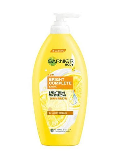 مرطب ومفتح لبشرة الجسم من GARNIER.